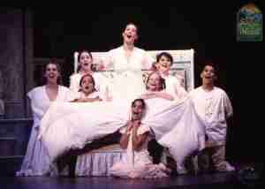Sound of Music 1998 Broadway Photo Rebecca Luker and Kids in bedroom favorite things